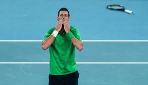 线上德扑的多桌效率：如何通过快捷键和布局软件提升你的小时盈利。（在线德州扑克多桌提效：用快捷键与布局工具提升每小时收益）